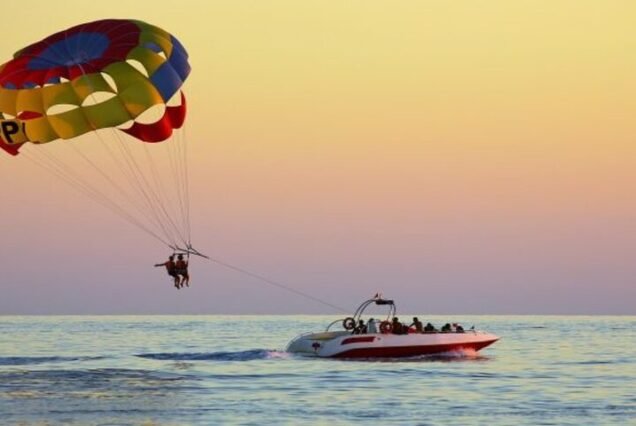 Parasailing Tour